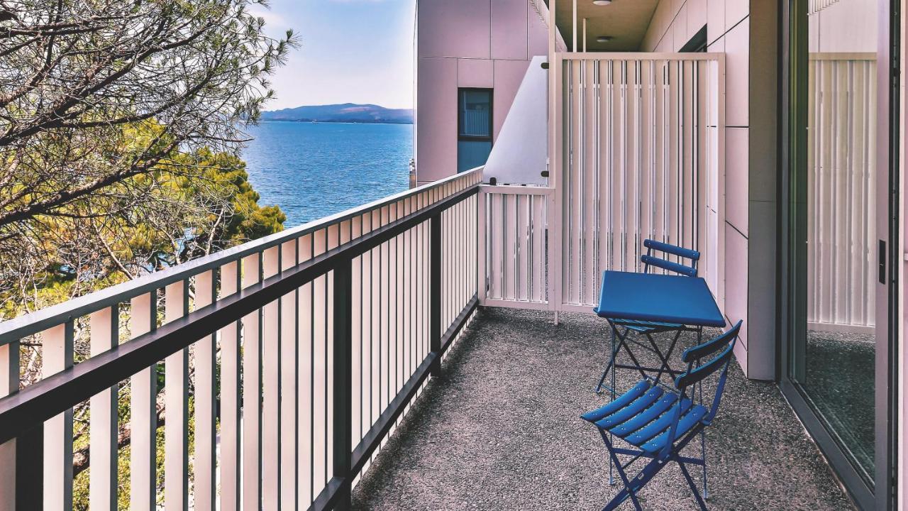 Carine Park Hotel